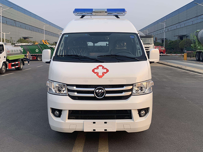 福田G7長軸監(jiān)護(hù)型負(fù)壓救護(hù)車